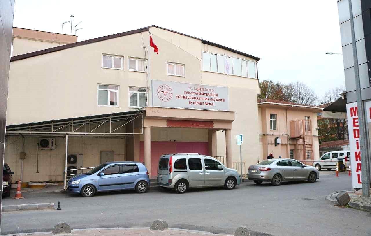 Sakarya niversitesi Eitim ve Aratrma Hastanesi stasyon Ek Hizmet Binas