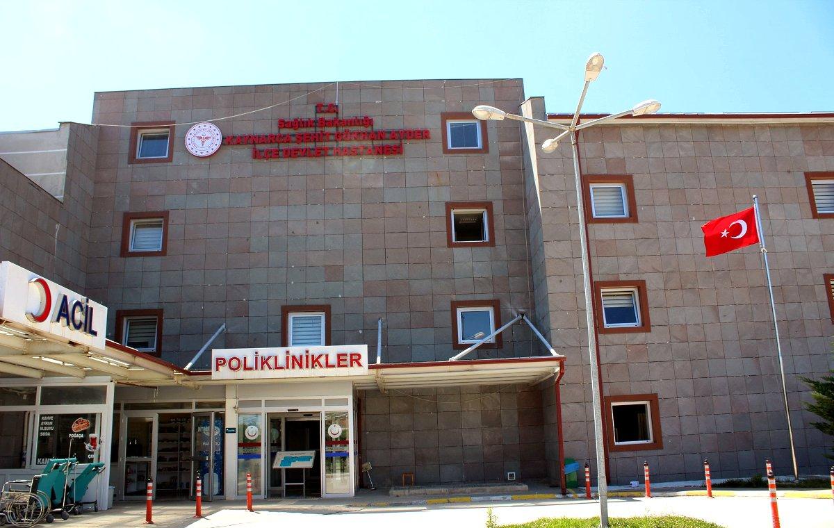 Kaynarca le Devlet Hastanesi