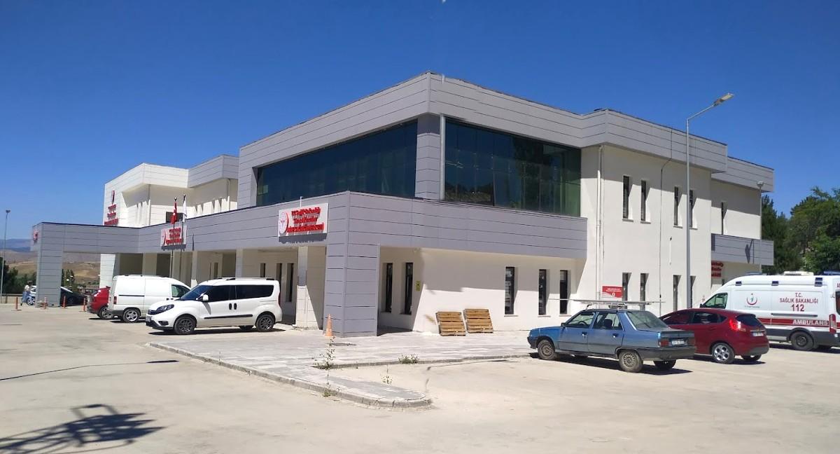 Aknclar le Hastanesi